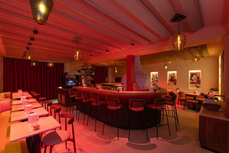 photographie architecture interieur commerce bar restaurant buenas paris espagne armando garcia